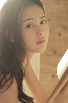 年轻女教师hd中字免费观看